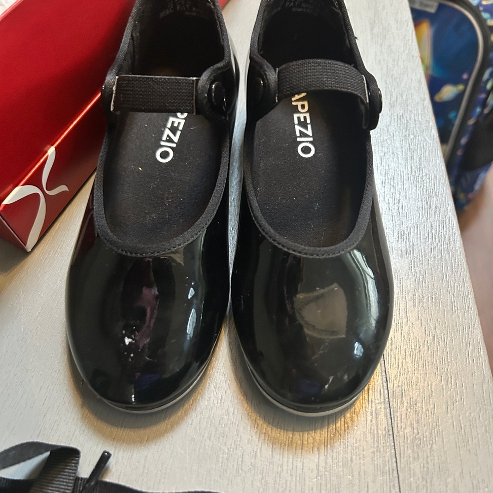 Capezio Girls Black Tap Shoes